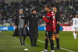 Главного тренера «Балтики» дисквалифицировали на три матча за неприличный жест