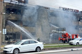 Губернатор назвал основную версию возникновения пожара в ТЦ «Гиант» в Калининграде