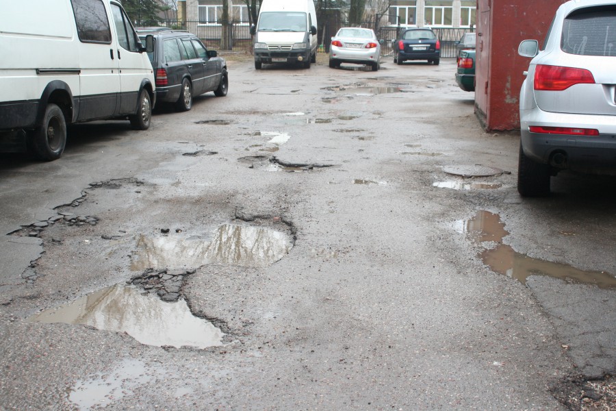 Улицу Калужскую в Калининграде обещают отремонтировать в 2012 году