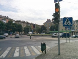 На двух перекрёстках на Советском проспекте в Калининграде второй день не работают светофоры