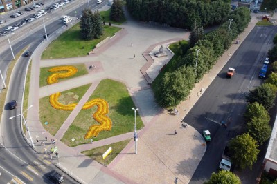 На площади Василевского в Калининграде заменят плитку