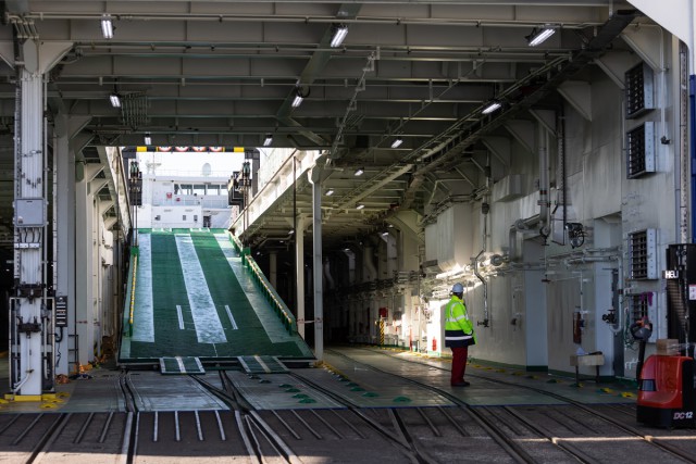 РБК: Два парома для Калининградской области планируют построить в Керчи за 47 млрд рублей