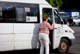 Транспортники Калининграда считают «достаточным» штраф в 1000 рублей за стоячих пассажиров в маршрутках