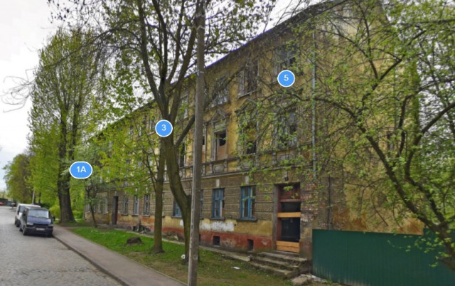 СК проводит проверку из-за нерасселённого аварийного дома в Калининграде