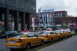 Калининградские власти планируют арестовывать машины нелегальных таксистов перед ЧМ-2018