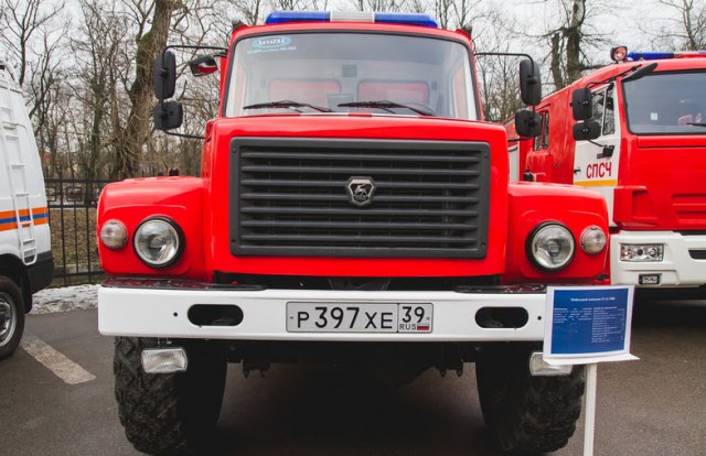 В Калининграде произошёл пожар в цеху вагоностроительного завода