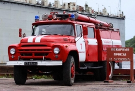 Жителей Калининграда эвакуировали из горящего дома