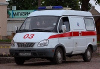 В Калининграде инспектор ГИБДД остановил водителя скорой помощи, спешащего к больному ребёнку