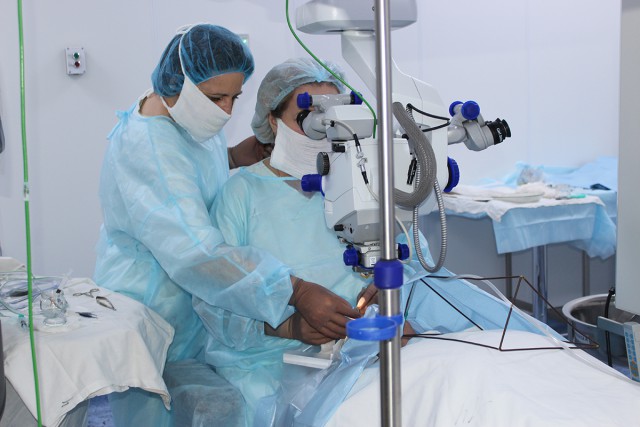 В Калининграде впервые провели операцию по пересадке донорской роговицы глаза