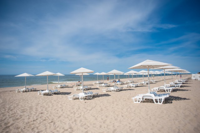 На пляже в Янтарном хотят оборудовать сцену для концертов классической музыки