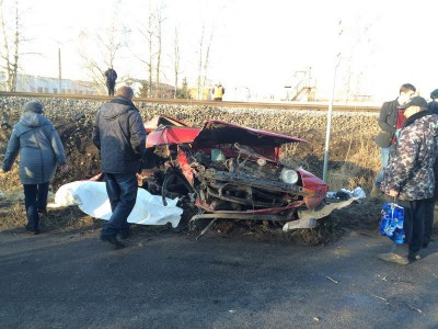 ДТП с двумя погибшими на ж/д переезде в Озерках