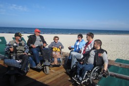 В Пионерском появился пляж для инвалидов