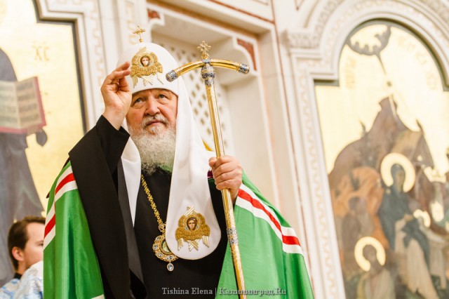 Патриарх Кирилл освятил памятник князю Александру Невскому в Балтийске