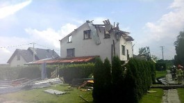 В Польше смерч повредил несколько жилых домов