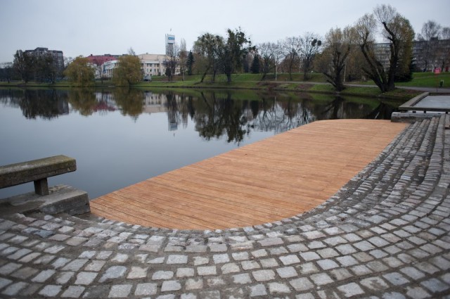 В середине октября в Калининграде на полметра спустят воду в Нижнем озере