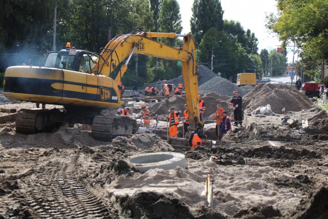 При ремонте улицы Киевской в Калининграде обнаружили «неприятные сюрпризы»