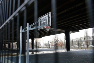 На установку защитной сетки под эстакадным мостом в Калининграде выделяют 9 млн рублей