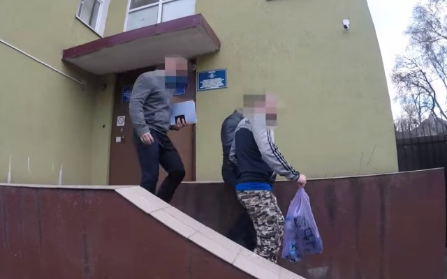 СК: Начальника полиции Светлогорска и двоих его подчинённых обвиняют во взяточничестве (видео)