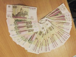В Багратионовском округе внучка украла 90 тысяч рублей у 90-летней бабушки