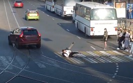 «19 ДТП за две недели»: ГИБДД опубликовала новую подборку аварий с пешеходами в регионе (видео)
