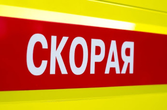 На трассе Калининград — Черняховск «Мазда» съехала в кювет: пострадали женщина и младенец
