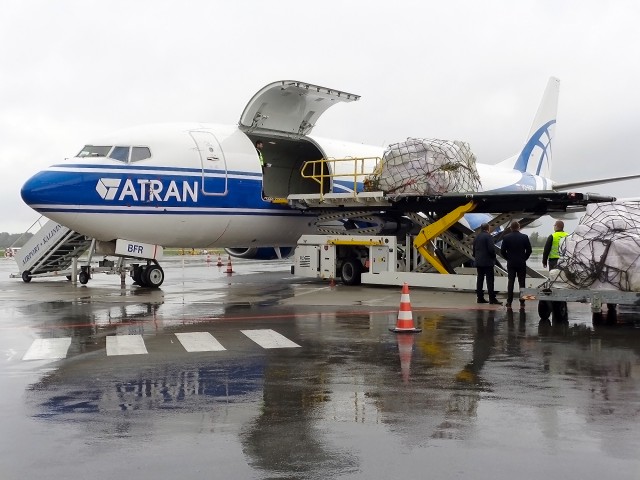 Авиакомпания «Атран» запустила грузовые рейсы в Калининград