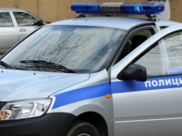 Полиция разыскивает воров, вскрывших две машины в Калининграде