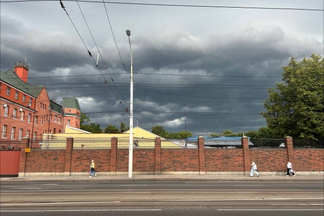 МЧС предупреждает о грозе, ливне и усилении ветра в Калининградской области