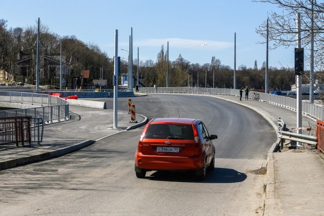 В Пионерском реконструируют мост на подъезде к порту и отремонтируют дорогу в сторону Светлогорска