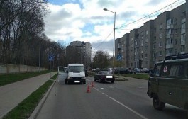 На улице Островского в Калининграде «Мерседес» сбил пешехода