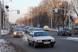 В Калининграде начали устанавливать пешеходные переходы с датчиком движения (фото)