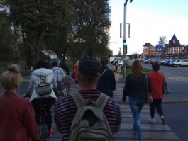На улице Невского в Калининграде заработал новый светофор