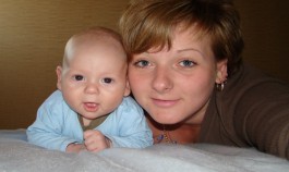 У 28-летней жительницы Калининграда выявили рак сразу после родов: срочно нужна помощь!