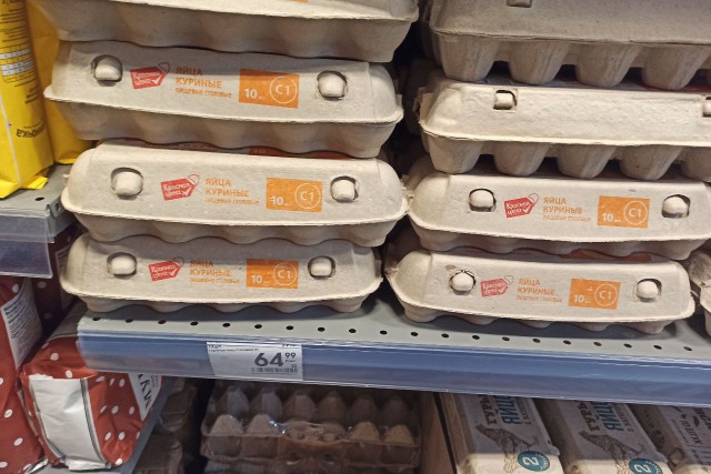 В калининградские магазины начали поставлять куриные яйца из других регионов