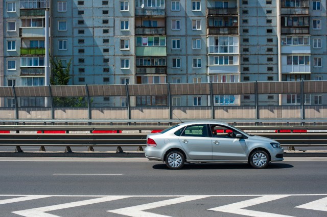 В районе подъёма на Вторую эстакаду в Калининграде изменили схему движения