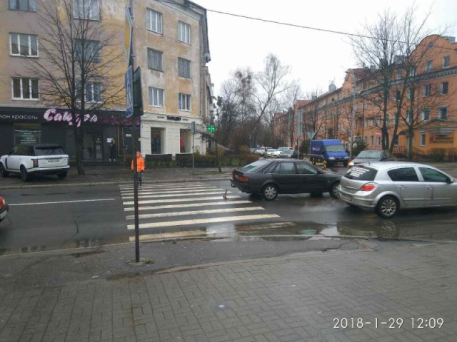 За сутки в Калининграде сбили четырёх пешеходов