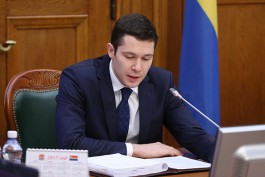 Алиханов пригрозил отправить в «длительный отпуск» главу областного Минспорта