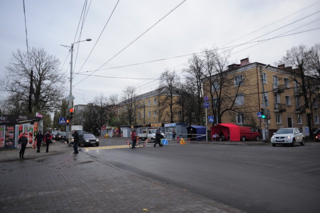Рабочие открыли двухстороннее движение по улице Дзержинского в Калининграде  (фото)