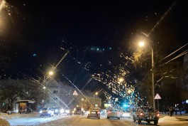 ГИБДД предупреждает о гололедице и снежном накате на дорогах Калининградской области
