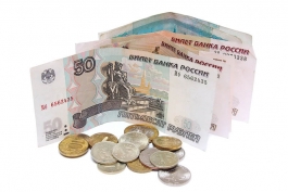 Рубль продолжает укрепляться к мировым валютам