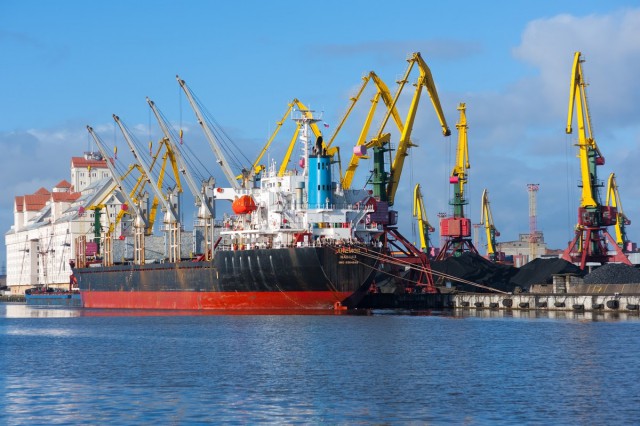 На субсидирование морских перевозок в Калининград планируют выделить 4 млрд рублей