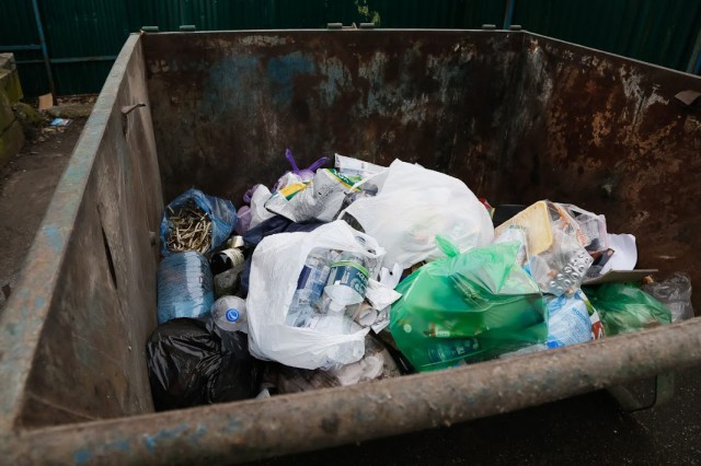 В Калининграде закупают контейнерные шкафы для сбора мусора на 20 млн рублей