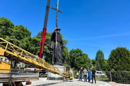 Памятник князю Владимиру в центре Калининграда установили на деньги Верхолаза
