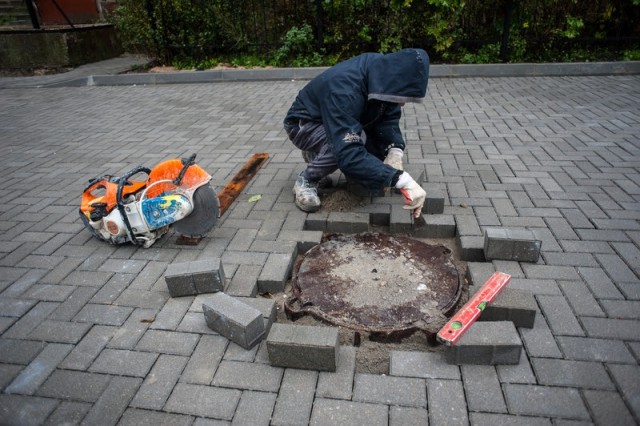 Беспрозванных пообещал запустить новую программу по ремонту тротуаров в Калининграде