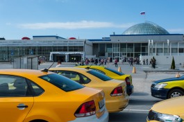 В Калининграде начали принимать заявки на аккредитацию такси для работы во время ЧМ-2018