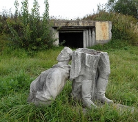Вандалы разбили памятник советскому солдату в Литве