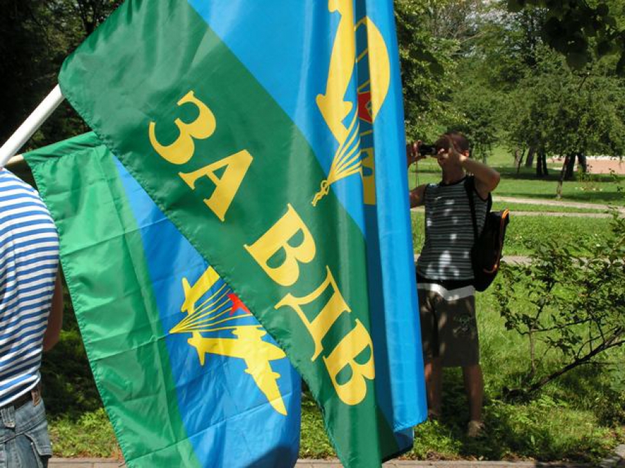 В Калининграде пройдет шествие «Голубых беретов»