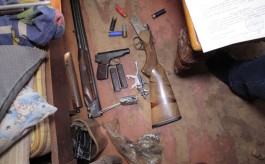 Сотрудники ФСБ обнаружили в Калининграде нелегальную мастерскую по ремонту оружия
