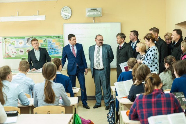 В калининградских школах не хватает учителей русского языка и математики