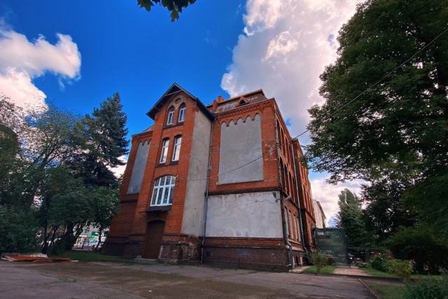 В Калининграде планируют отремонтировать помещения в историческом здании школы имени Оттокара